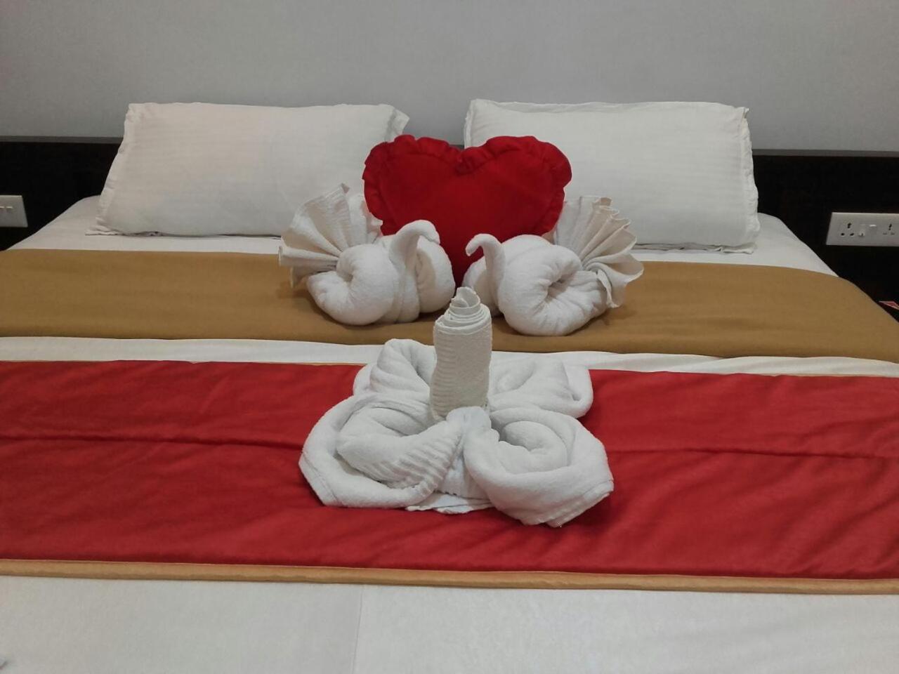 Runs Residency Hotel Ooty Bagian luar foto